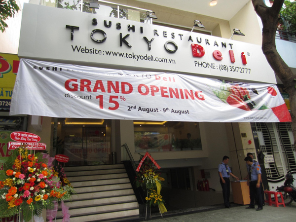 Bảng hiệu nhà hàng đơn giản đẹp mắt