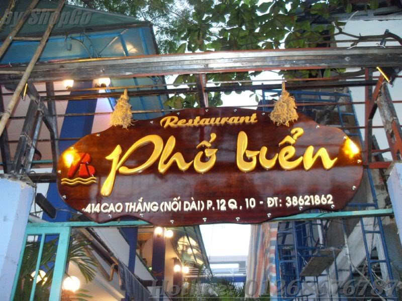 Bảng hiệu gỗ đẹp